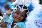 Veja fotos dos desfiles de Carnaval dessa sexta-feira (17/02)