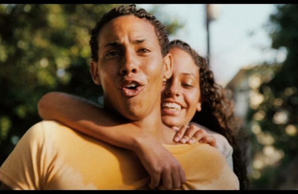 O longa ''Una noche'' de Lucy Mulloy est� entre os concorrentes da mostra. O filme conta a hist�ria de tr�s jovens cubanos sonham em fugir da ilha e come�ar a vida em Miami - IFC Films/Divulga��o
