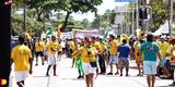 Manifestantes fazem protesto na capital de Pernambuco, Recife