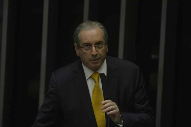 Ex-presidente da Câmara, Eduardo Cunha, defendeu o mandato no plenário