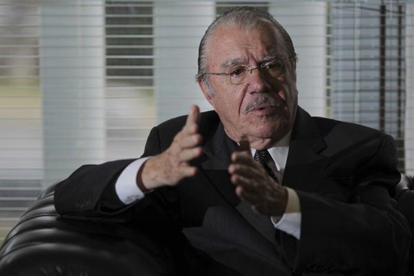  (UESLEI MARCELINO 
)