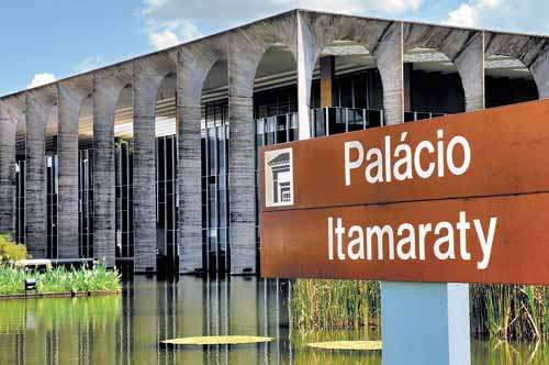 Palácio Itamaraty, em Brasília: nos últimos 10 anos, apenas um servidor foi desligado do MRE, apesar da sucessão de irregularidades descobertas (Carlos Vieira/CB/D.A Press - 3/1/13)