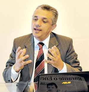 Presidente da Associação de Pais e Alunos, Luis Claudio Megiorin simpatiza coma ideia da educação domiciliar