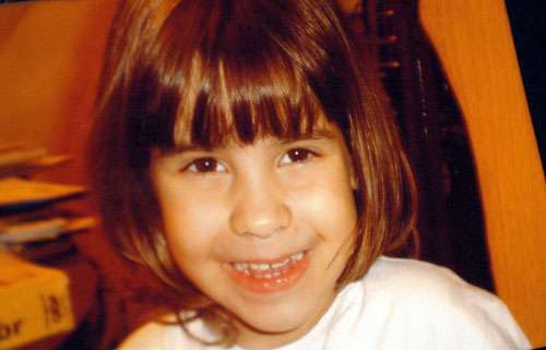 Isabella de Oliveira Nardoni, de 5 anos, morreu ao cair do 6º andar de um prédio localizado na rua Santa Leocadia, em São Paulo (Werther Santana/AE/Reproducao) Isabella de Oliveira Nardoni, de 5 anos, morreu ao cair do 6º andar de um prédio localizado na rua Santa Leocadia, em São Paulo (Werther Santana/AE/Reproducao)