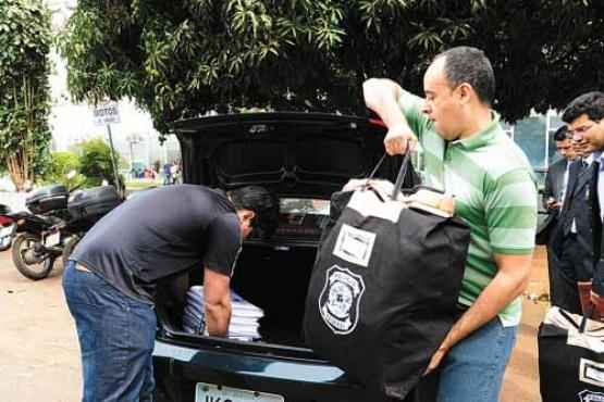Na operação, agentes da PF recolheram computadores e documentos no Ministério do Trabalho (Ronaldo de Oliveira/CB/D.A Press)