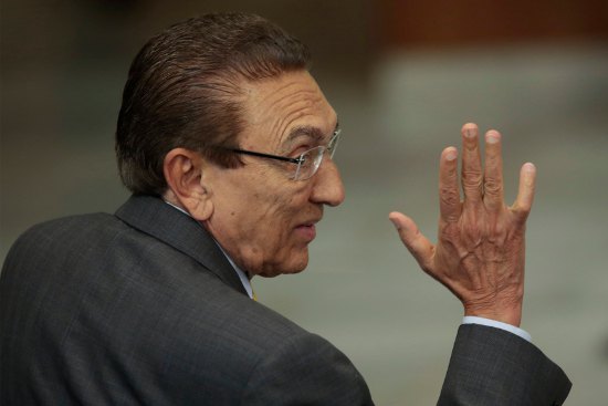 Edison Lobão, ministro de Minas e Energia (Ueslei Marcelino/Reuters) Edison Lobão, ministro de Minas e Energia (Ueslei Marcelino/Reuters)