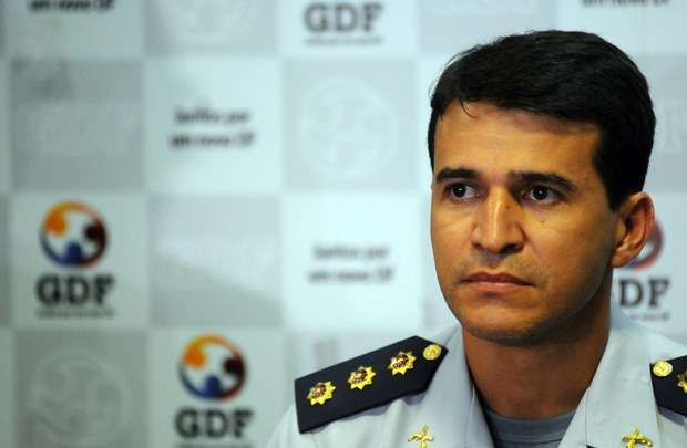 Coronel Anderson Carlos de Castro Moura é o novo comandante geral da Polícia Militar - 20131204195603111924e