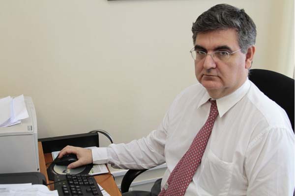 Para Mussi, economia brasileira sentiu fortemente a crise internacional (Viola Júnior/Esp. CB/D.A Press - 22/3/13 )