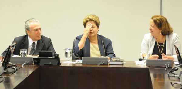 Presidente Dilma espera que os articuladores políticos descubram uma saída para evitar mais problemas  (Carlos Moura/CB/D.A Press)