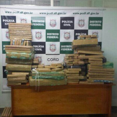 Polícia recolhe 530 kg de maconha e prende maior traficante da droga do DF