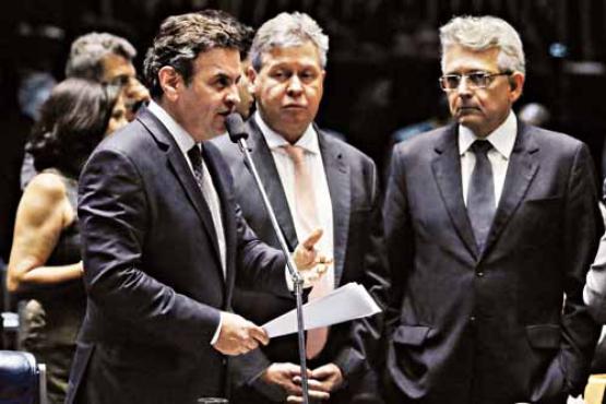 Aécio Neves: 'O Bolsa Família, no nosso governo, vai continuar'