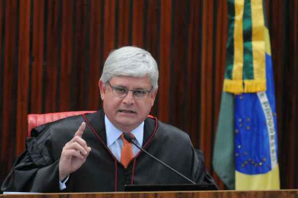 Procurador-geral Rodrigo Janot pede que reajuste seja incluído no Orçamento de 2015 da União (Carlos Moura/CB/D.A Press )