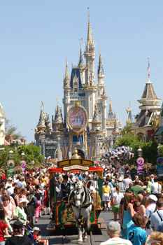 Walt Disney World, em Orlando, é um dos destinos preferidos: viagens crescerão 274% até 2016