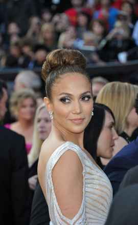 Jennifer López durante premiação do Oscar 2012