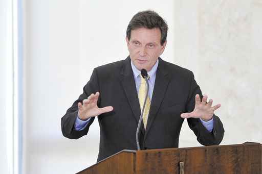 Marcelo Crivella foi escolhido ministro antes de o PRB decidir lançar nome próprio à prefeitura de São Paulo