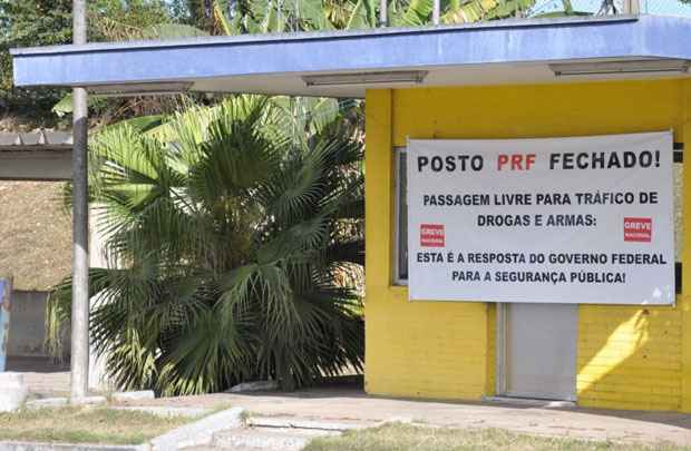 Posto policial na rodovia, no município de Penedo (RJ), ficou fechado devido à paralisação da categoria