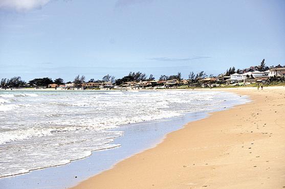 Praia Rasa: a calmaria faz do lugar o melhor para a prática do stand-up