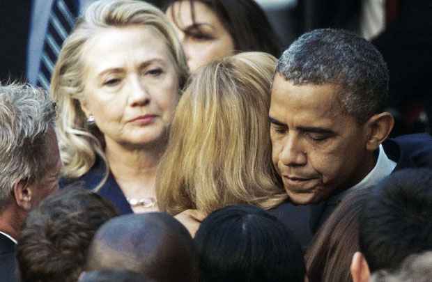 Barack Obama com a secretária de Estado, Hillary Clinton: 