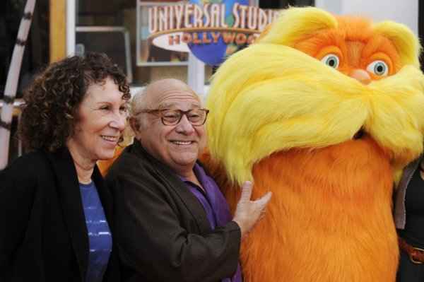 Danny DeVito e Rhea Perlman decidem se divorciar