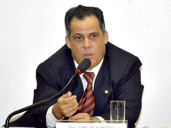 Deputado federal Carlos Alberto Leréia presta esclarecimentos na CPI do Cachoeira