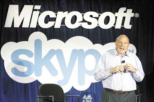 'O Skype é um serviço extraordinário, amado por milhões de pessoas em todo o mundo. Juntos, vamos criar o futuro das comunicações em tempo real', afirma Steve Ballmer, diretor executivo da Microsoft, na ocasião em anunciou a compra do Skype