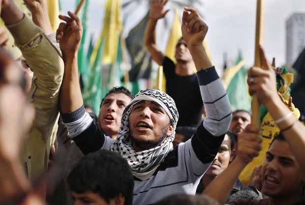 No dia seguinte ao cessar-fogo, a vida foi retomada em Gaza nesta quinta-feira, dia declarado feriado para comemorar a 