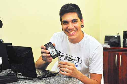 O estudante André Couto  toma cuidados para não ter seus dados divulgados