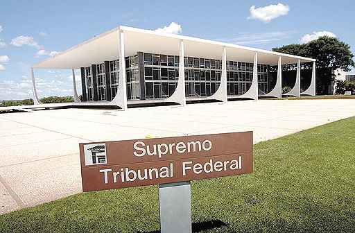 Integrantes do Supremo terão reajuste de 15,8%. Proposta anterior previa que remuneração chegasse a R$ 32,1 mil