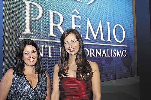 As repórteres do Correio Ana Maria Campos e Lilian Tahan, na cerimônia de entrega do Prêmio CNT de Jornalismo