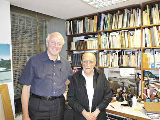 Francesco Bandarin esteve no Rio em 2009, quando visitou Oscar Niemeyer no escritório dele, em Copacabana
