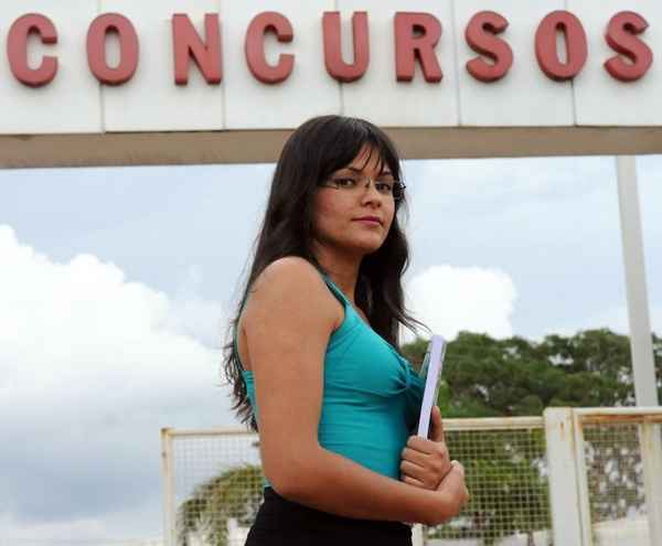 Jaqueline Oliveira, 23 anos, se prepara para o teste físico desde agosto. Foto: Edílson Rodrigues/CB/D.A Press.