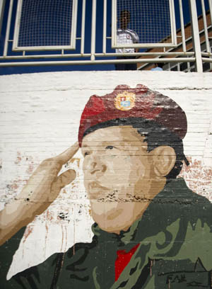 Muro exibe pintura do rosto do presidente