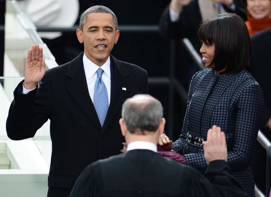 Presidente Barack Obama presta juramento no Capitólio, em Washington