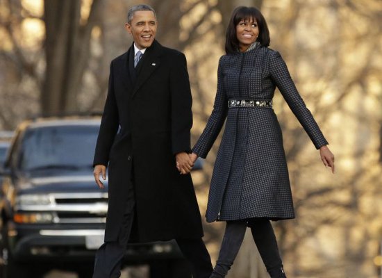 O presidente Barack Obama e primeira dama, Michelle, caminharam pelas ruas de Washington