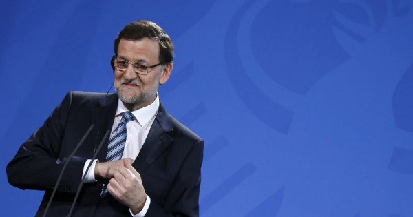 O jornal espanhol El País publicou denúncia de que pagamentos clandestinos teriam sido feitos a líderes do PP, entre eles o premiê Rajoy.