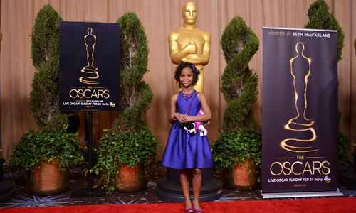 A pequena Quvenzhané Wallis, atriz-revelação de Indomável sonhadora, marcou presença no evento também