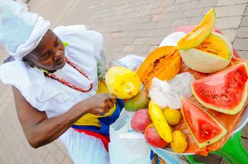 Cidade de Cartagena oferece ao turista uma visita ao passado colombiano