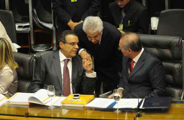 Henrique Eduardo Alves e Joaquim Barbosa chegaram a conversar na última segunda-feira