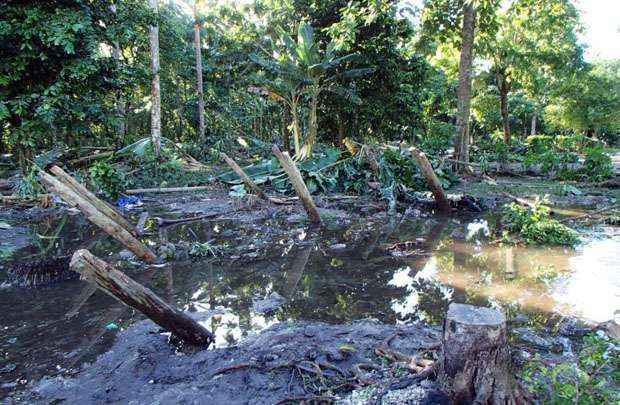 Aldeia perto de Lata, na região de Santa Cruz, foi devastada