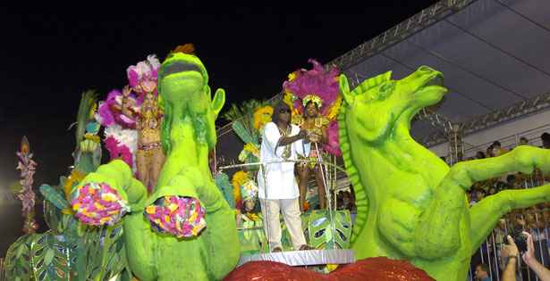 Desfile da Escola Acadêmicos de Venda Nova em 2012