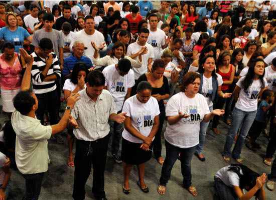 Congresso de Mocidade Evangélica no Ginásio Coberto de Sobradinho