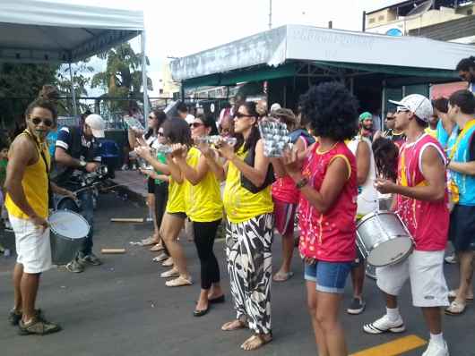 A programação infantil se encerrau às 18h, quando os shows para o público adulto foi iniciado