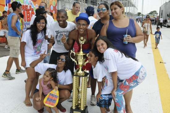 Acadêmicos da vila planalto, campeã do grupo de acesso