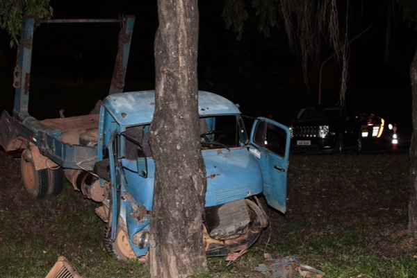 O motorista do caminhão foi preso em flagrante