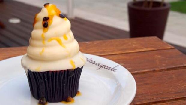 Cupcake de maracujá: no Miss Cupcake, o tradicional bolinho tem o sabor do verão