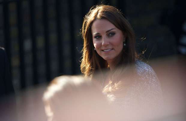 Princesa Kate visita uma casa de caridade no sul de Londres