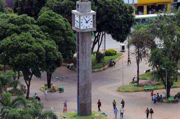 O relógio da praça foi tombado como patrimônio cultural e artístico do Distrito Federal