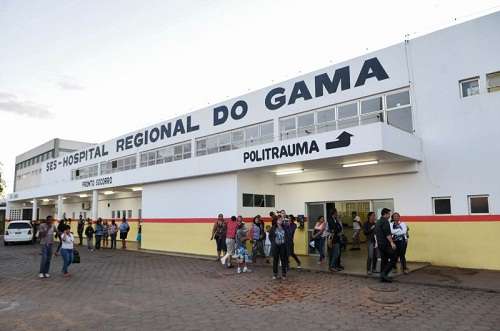 Fachada da emergência do Hospital Regional do Gama