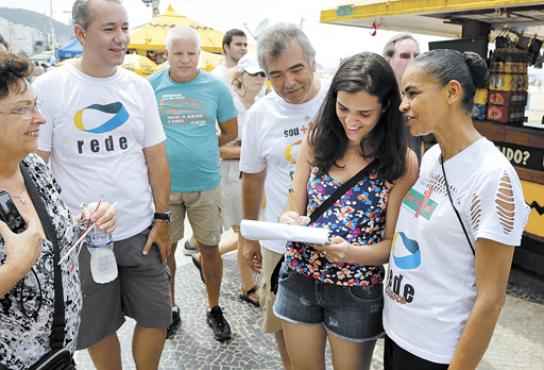 Marina: no Rio de Janeiro, coletou de assinaturas para a Rede Sustentabilidade e jantar com artistas