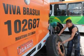 São 10 ônibus que saem de Arapogangas e têm como destino a área central de Brasília